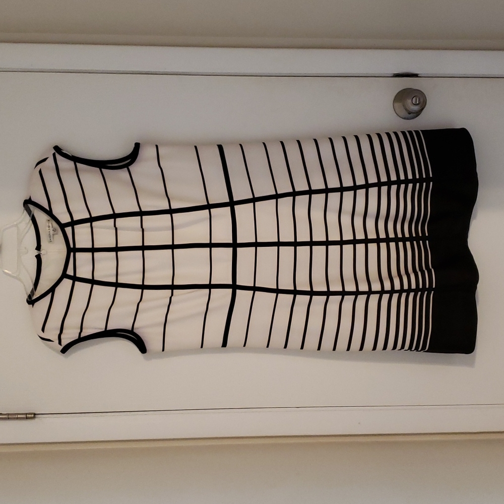 Sandra Darren Black and White dress